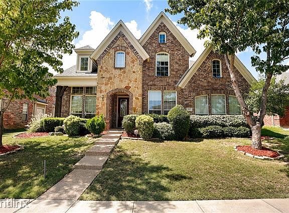 2nd image of 317 Basswood Trl