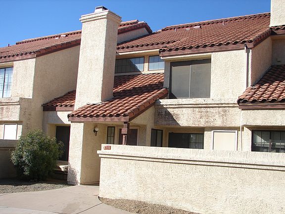 2nd image of 609 E Mesquite Cir