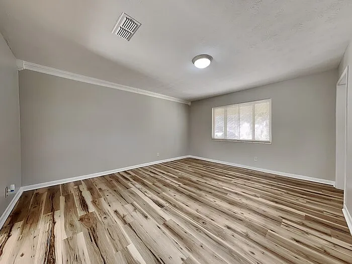 1846 Grove Park Dr — Photo 5