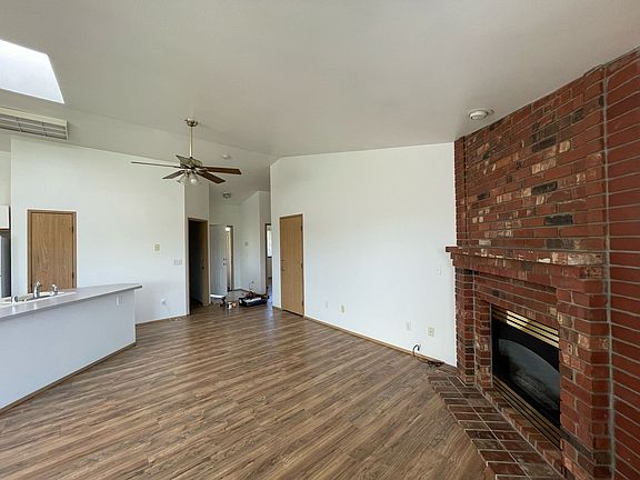 5th image of 10317 16th Avenue Ct E