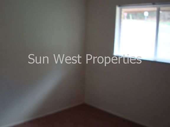 5th image of 1011 E Navajo St APT 4