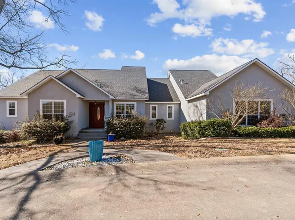 7031 Ridge Place Cir, Tyler, TX 75703