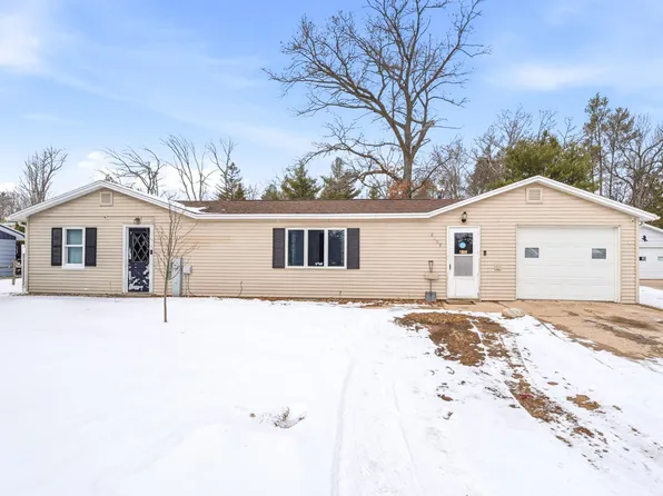 N6309 Lake Dr, Shawano, WI 54166