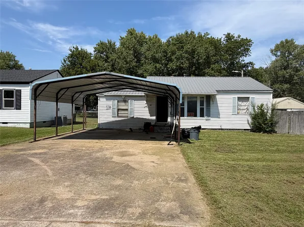 818 North St, Muskogee, OK 74403
