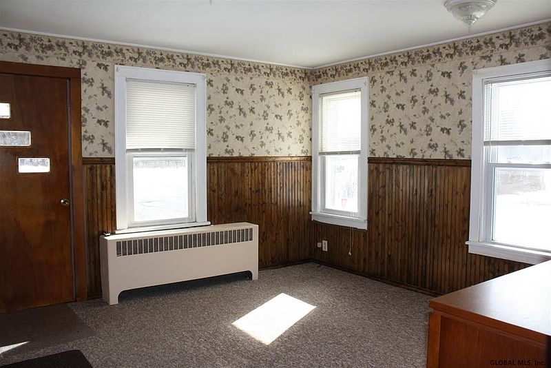 5th image of 1727 US RT 9