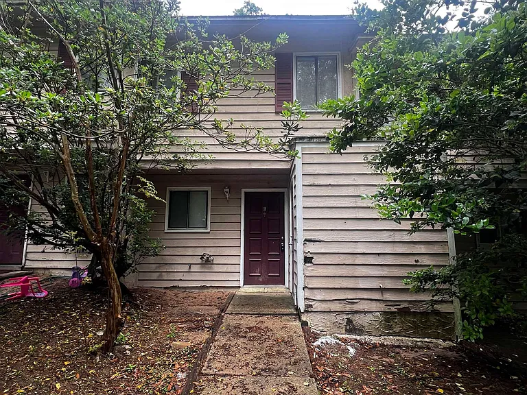 3720 Rockbrook Dr #C — Photo 1