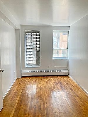 5th image of 220 Avenue A APT 2B