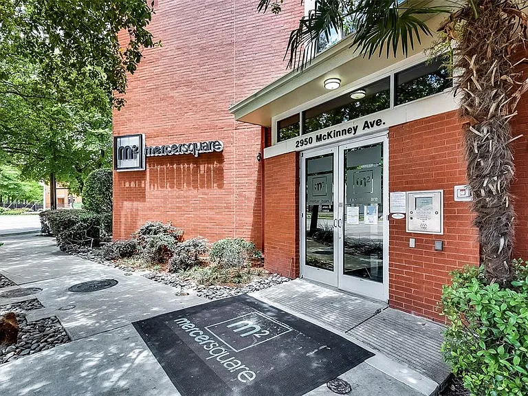 2950 McKinney Ave #ID641181 — Photo 3