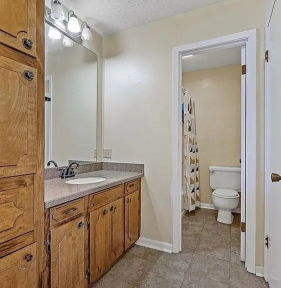 121 Carriage Square Dr — Photo 11