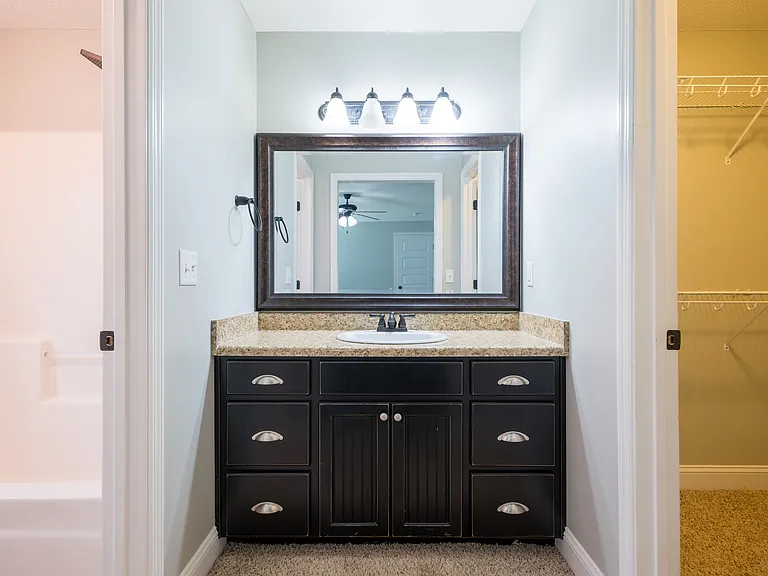4122 Barrington Dr — Photo 26