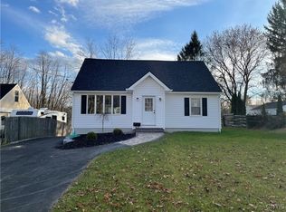 16 Paul St, Marcellus, NY 13108