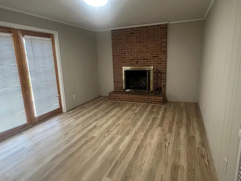 521 Laurel Ave — Photo 17