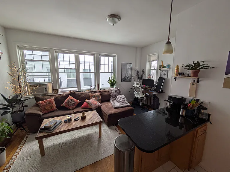 4 Ellsworth Ave #32 — Photo 6