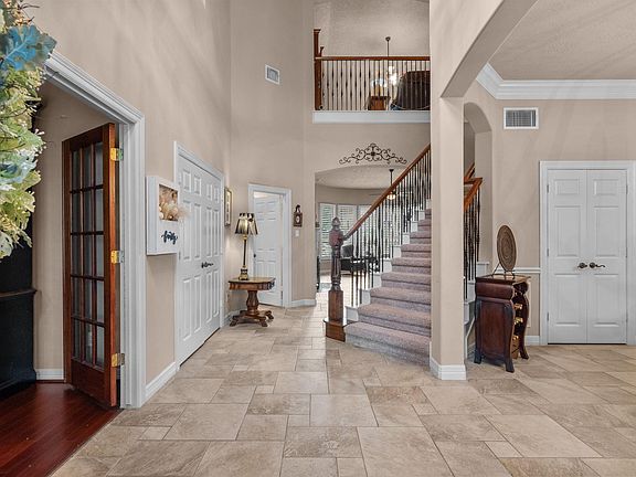 4th image of 22922 Deforest Ridge Ln