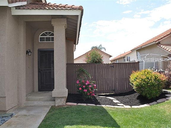 2nd image of 7891 Linares Ave