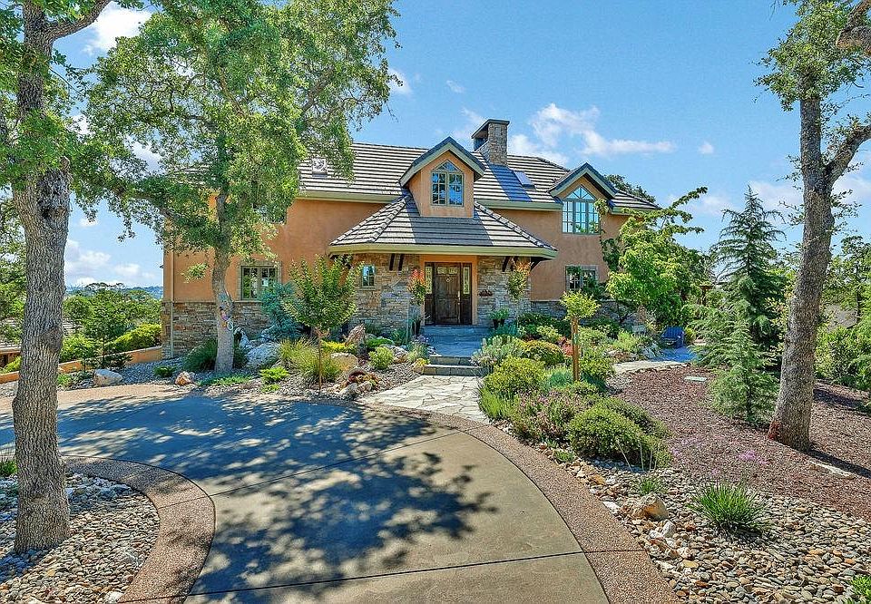 1st image of 95 Knolls Ct #198