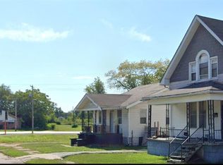 415 N 23rd St, East Saint Louis, IL 62205