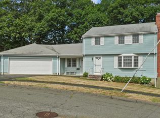 64 Spring View Dr, Lynn, MA 01904