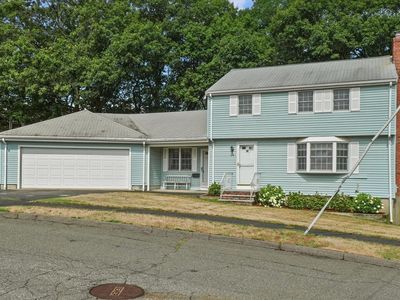 64 Spring View Dr, Lynn, MA, 01904