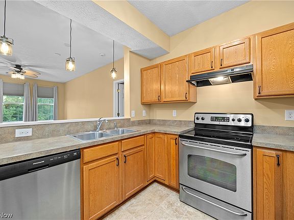 5th image of 3656 Morningside Way APT 205
