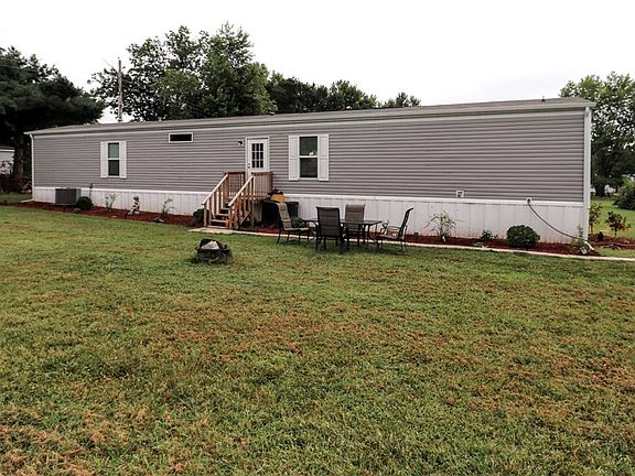 2nd image of 11515 Dundee Dr