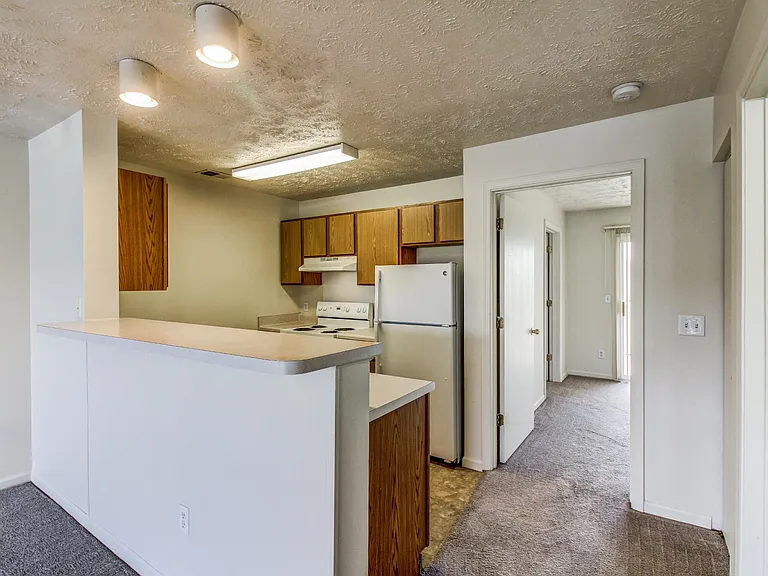 Riverbend Apartment Homes — Photo 3