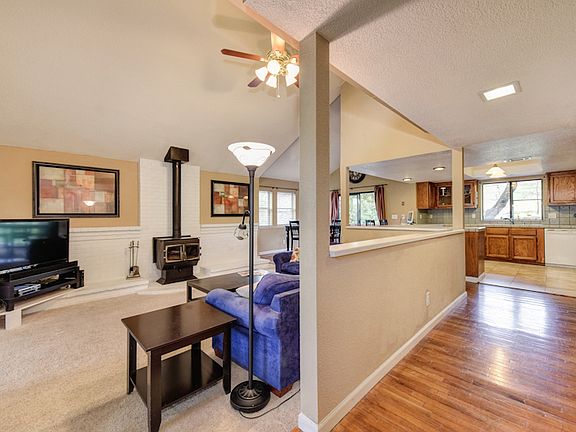 5th image of 2661 Knollwood Dr