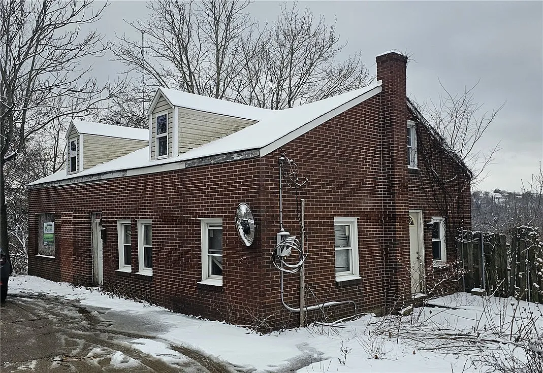 2851 Mount Troy Rd photo 1