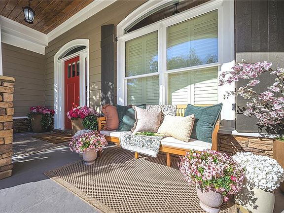 3rd image of 222 S Mountain Brook Way