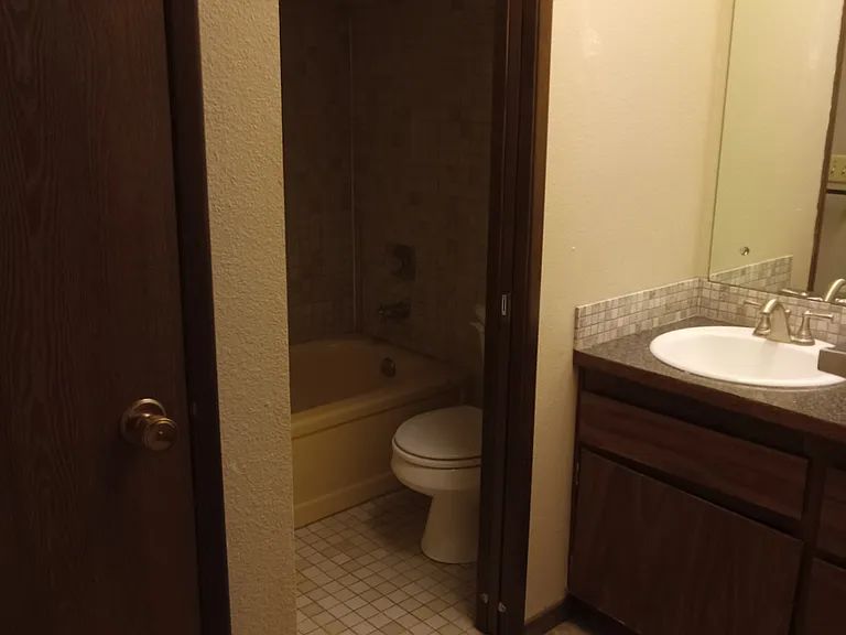Timber Court — Photo 17