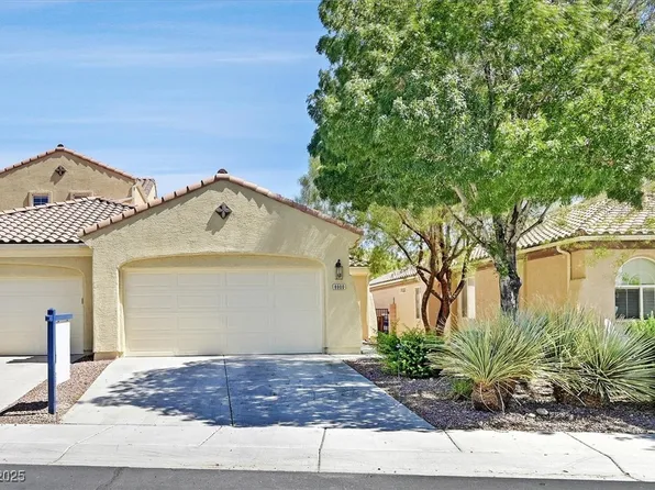 8900 Echo Grande Dr, Las Vegas, NV 89131