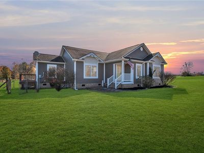 24305 Meherrin Rd, Courtland, VA, 23837