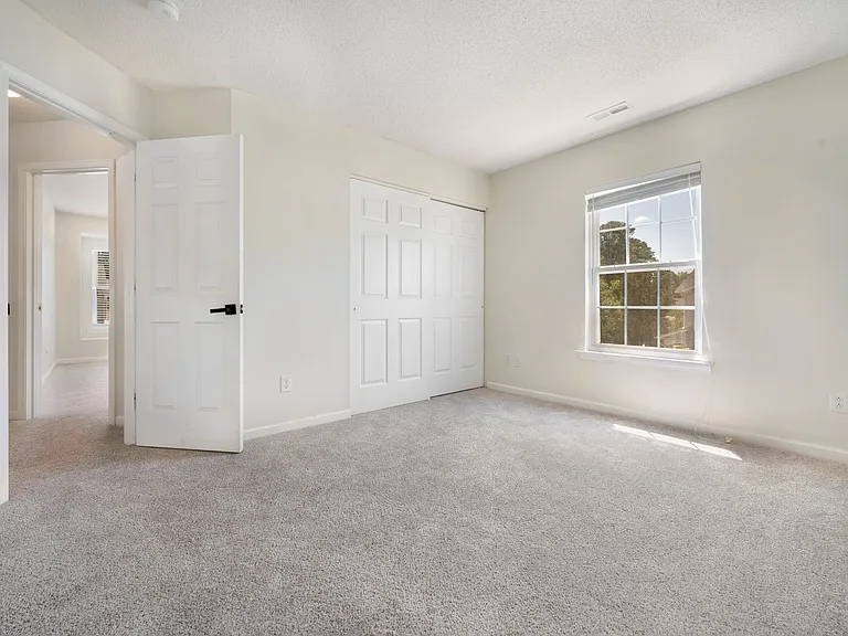8843 Elizabeth Bennet Pl — Photo 20