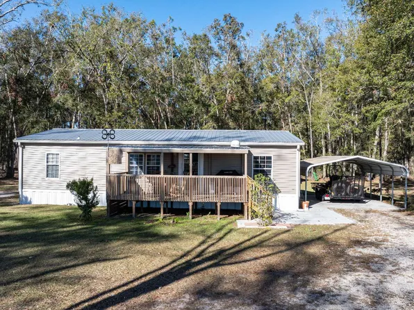9523 180th St, Mc Alpin, FL 32062