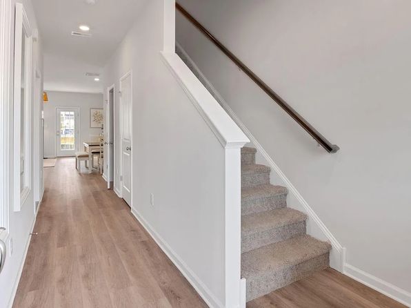 105 Corolla Dr