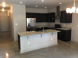 216 Glass Ln, Knoxville, TN 37920