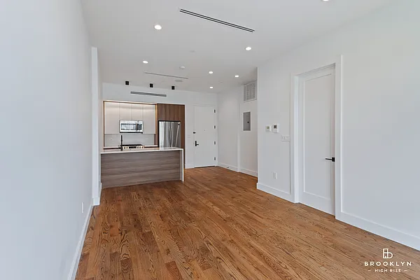 Rented by Brooklyn High Rise LLC | media 10