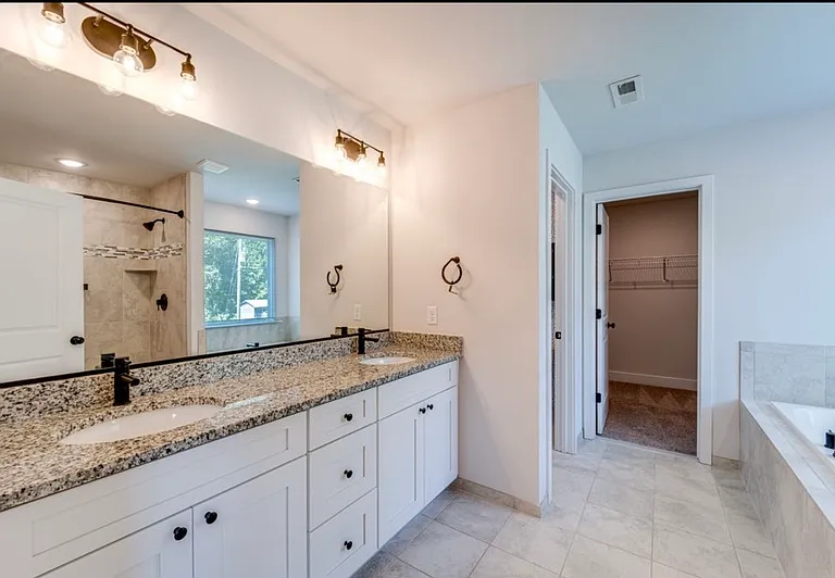 7 Limox Ln #1 — Photo 25