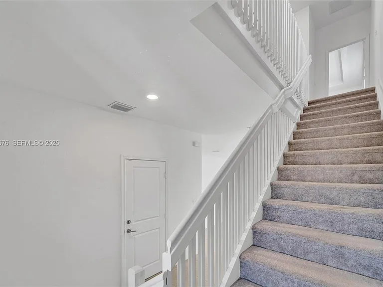 2300 NW 130th St — Photo 30