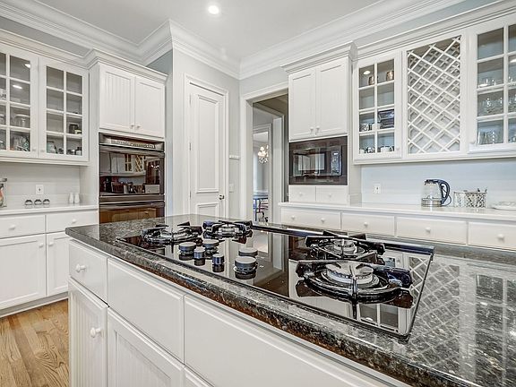 4th image of 1232 Windsor Harbor Dr
