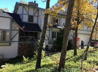 27989 W Shore Rd, Lake Arrowhead, CA 92352