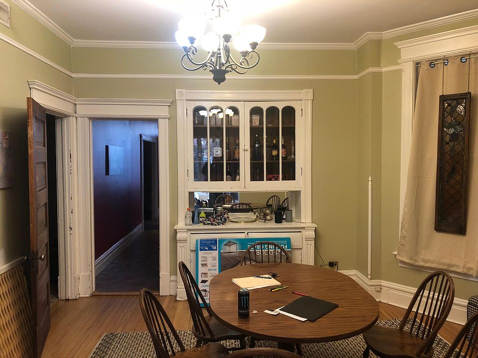 1st image of 1343 N Artesian Ave APT 1