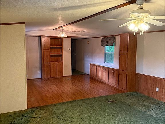 3rd image of 7856 S County Road 575 E