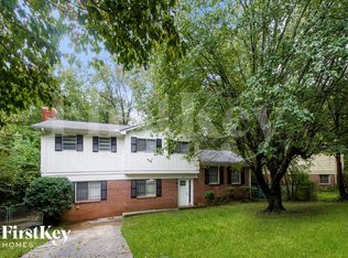 302 Woodstock Dr SW, Atlanta, GA