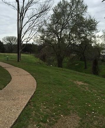 3rd image of 5921 Little Creek Trl