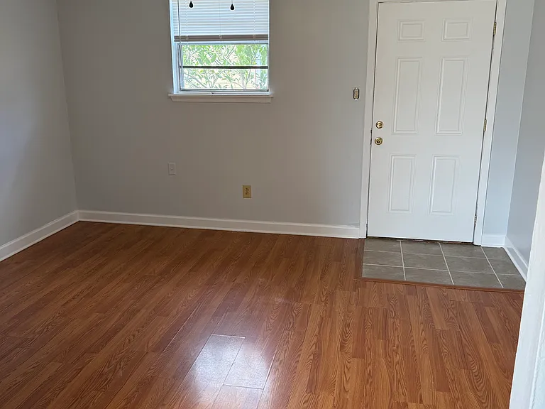 419 Fern St #B — Photo 4