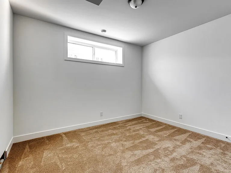 2144 51st Ave SW — Photo 43