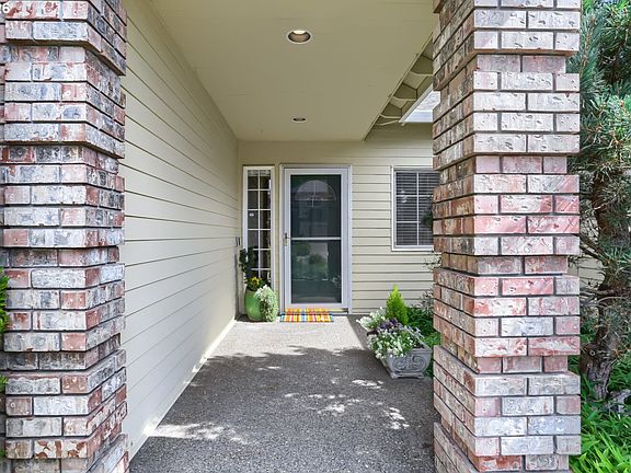 4th image of 11864 SW 126th Pl