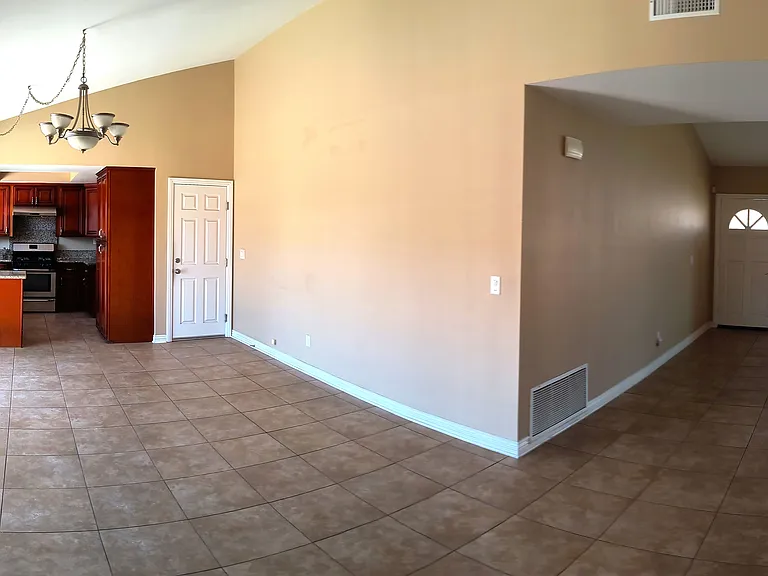 6553 Grant St — Photo 4