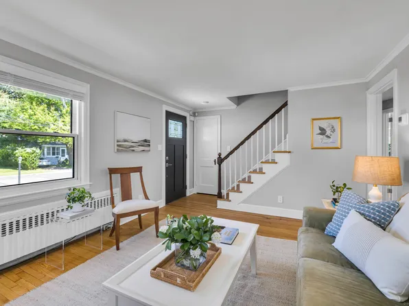 153 Englewood Avenue, West Hartford, CT 06110